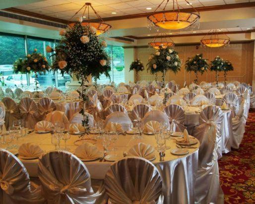 יונקרס The Royal Regency Hotel מראה חיצוני תמונה
